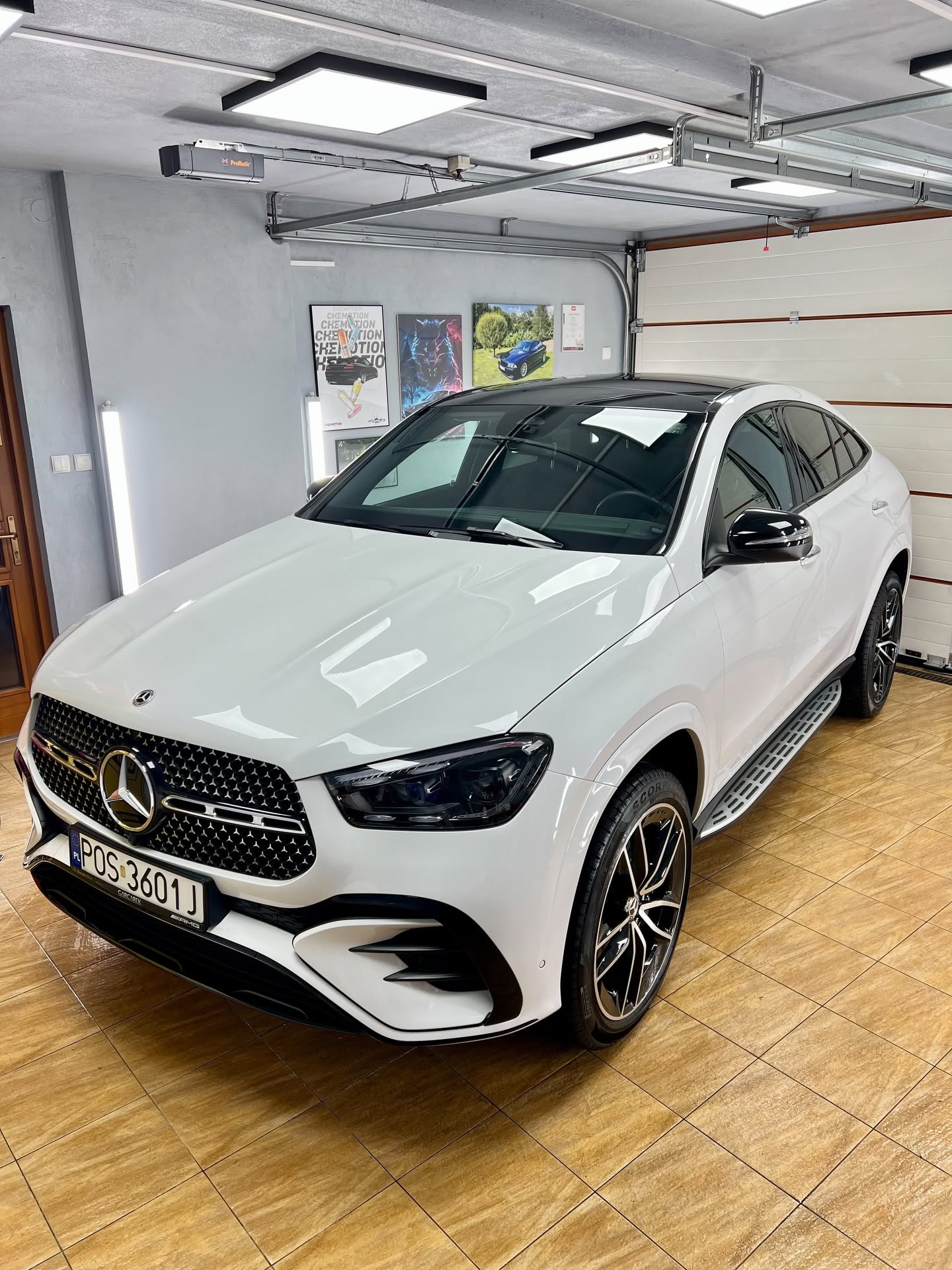 Mercedes po zabezpieczeniu i pielęgnacji